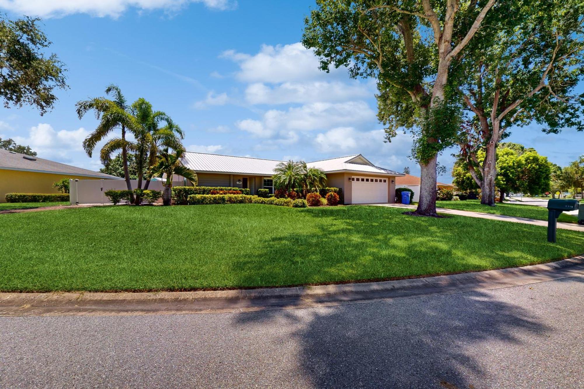 Captain America Dream Villa Bradenton Exterior photo